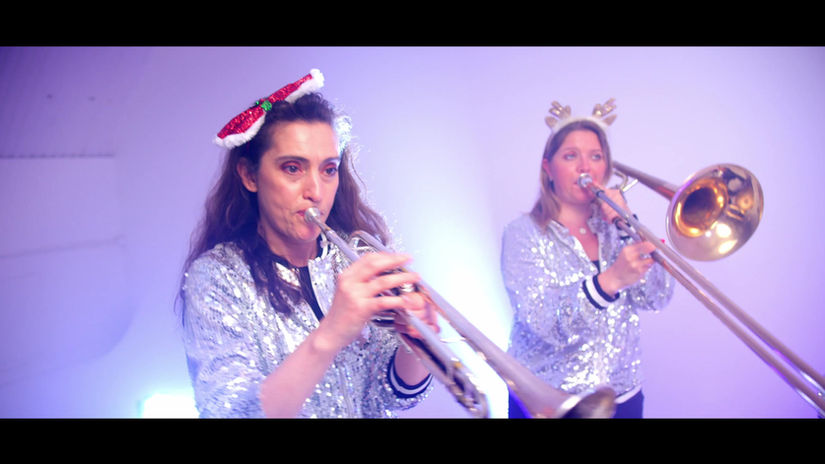 CHRISTMAS MEGA MIX